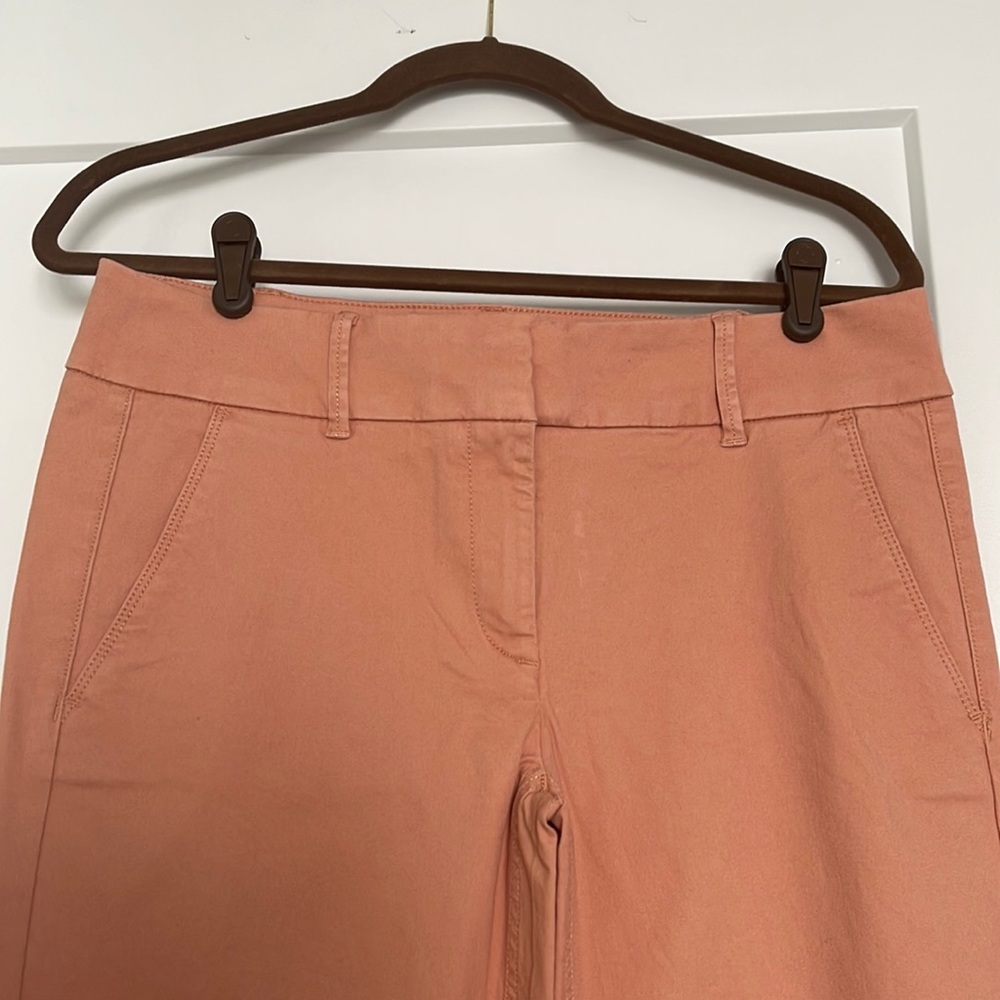 Women’s casual chino pants!